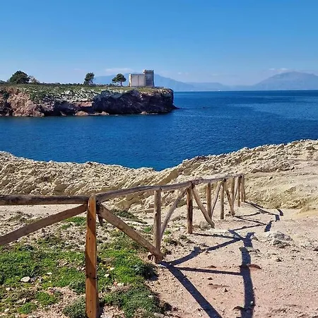 Couette-café Kleade Terrasini